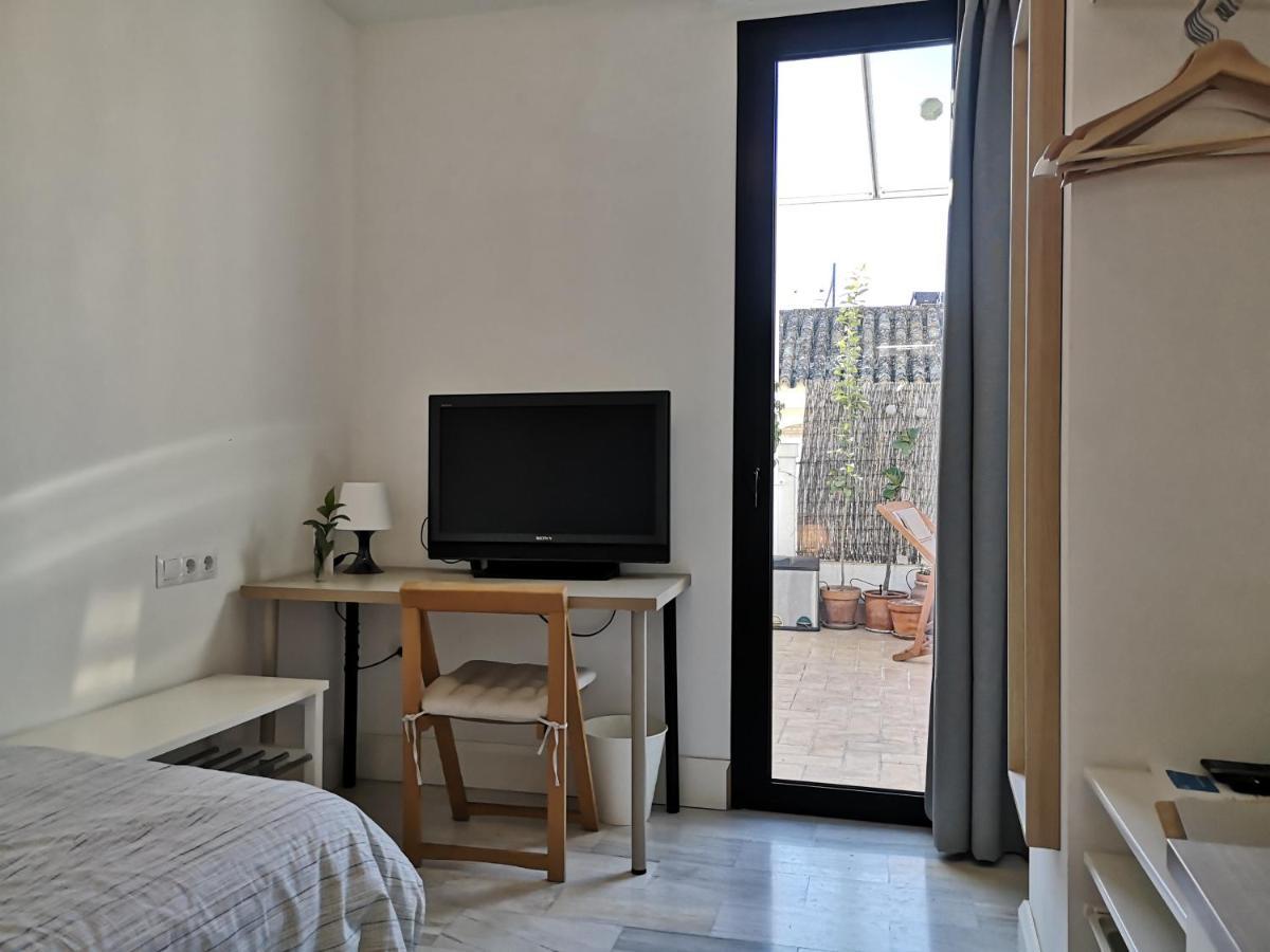 White Alameda Apartment *